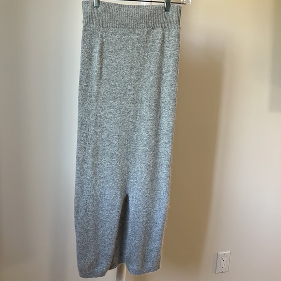 Woman 100% wool skirt. Size: S/XS. Grey - Picture 3 of 4